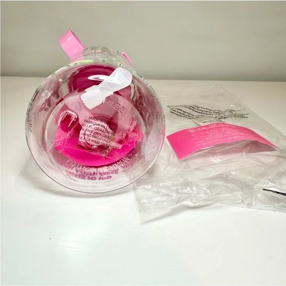 Lilly Pulitzer 1.5 Liter Water Bottle Mandevilla Baby Always Worth It - Picture 7 of 9